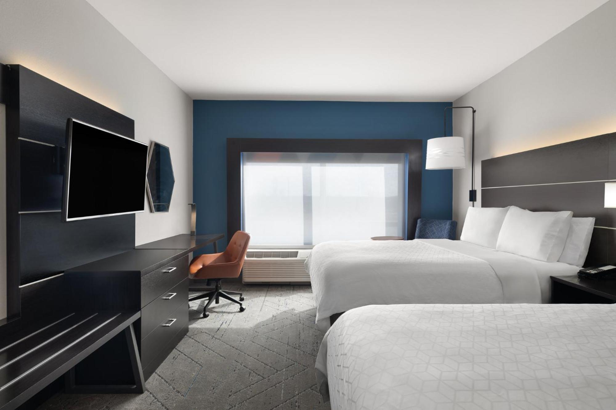 Hotel Express & By Ihg 2*
