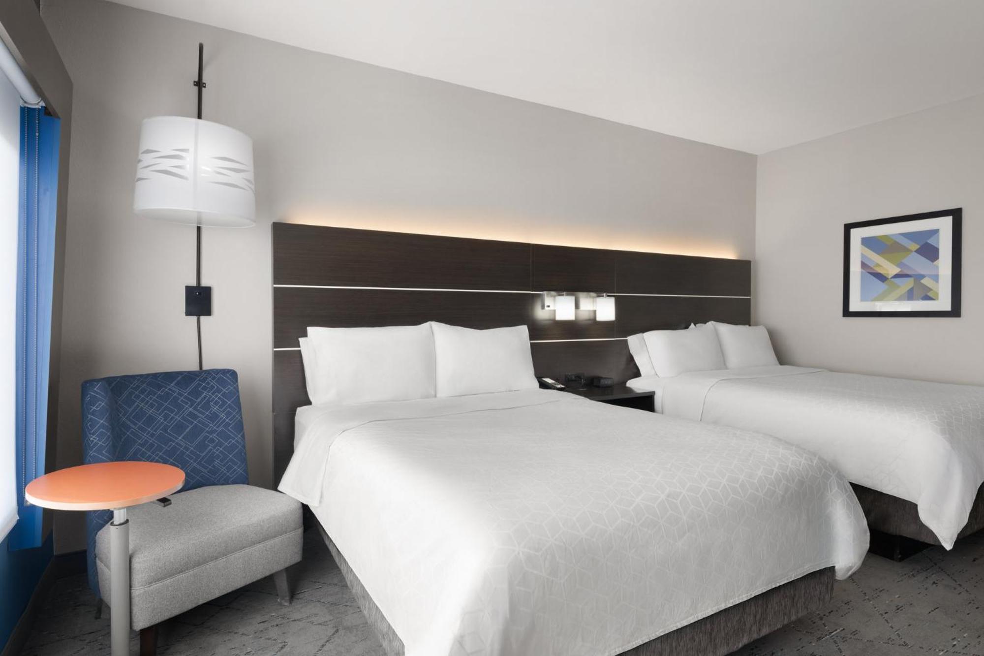 Hotel Express & By Ihg