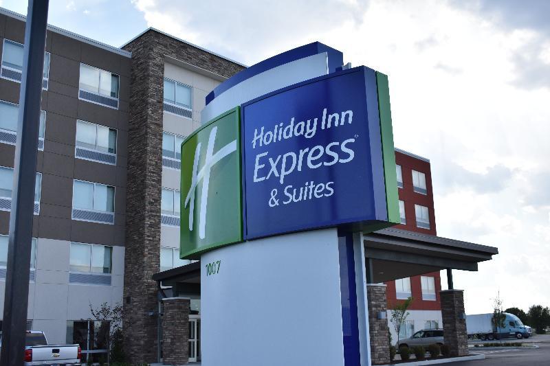 Express & By Ihg Hotel 2*